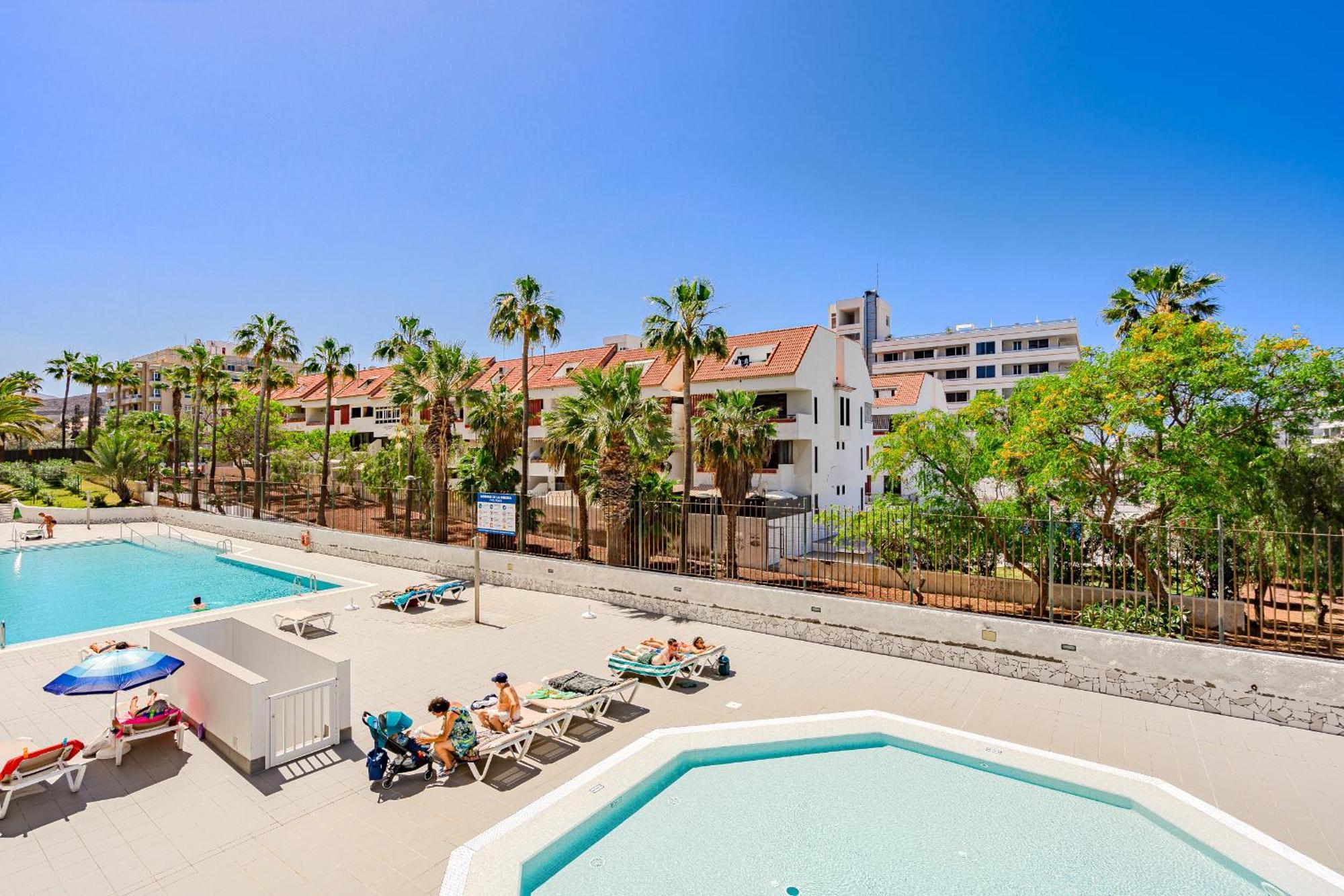 Un Dormitorio En Playa De Las Americas Costa Adeje  Exteriér fotografie